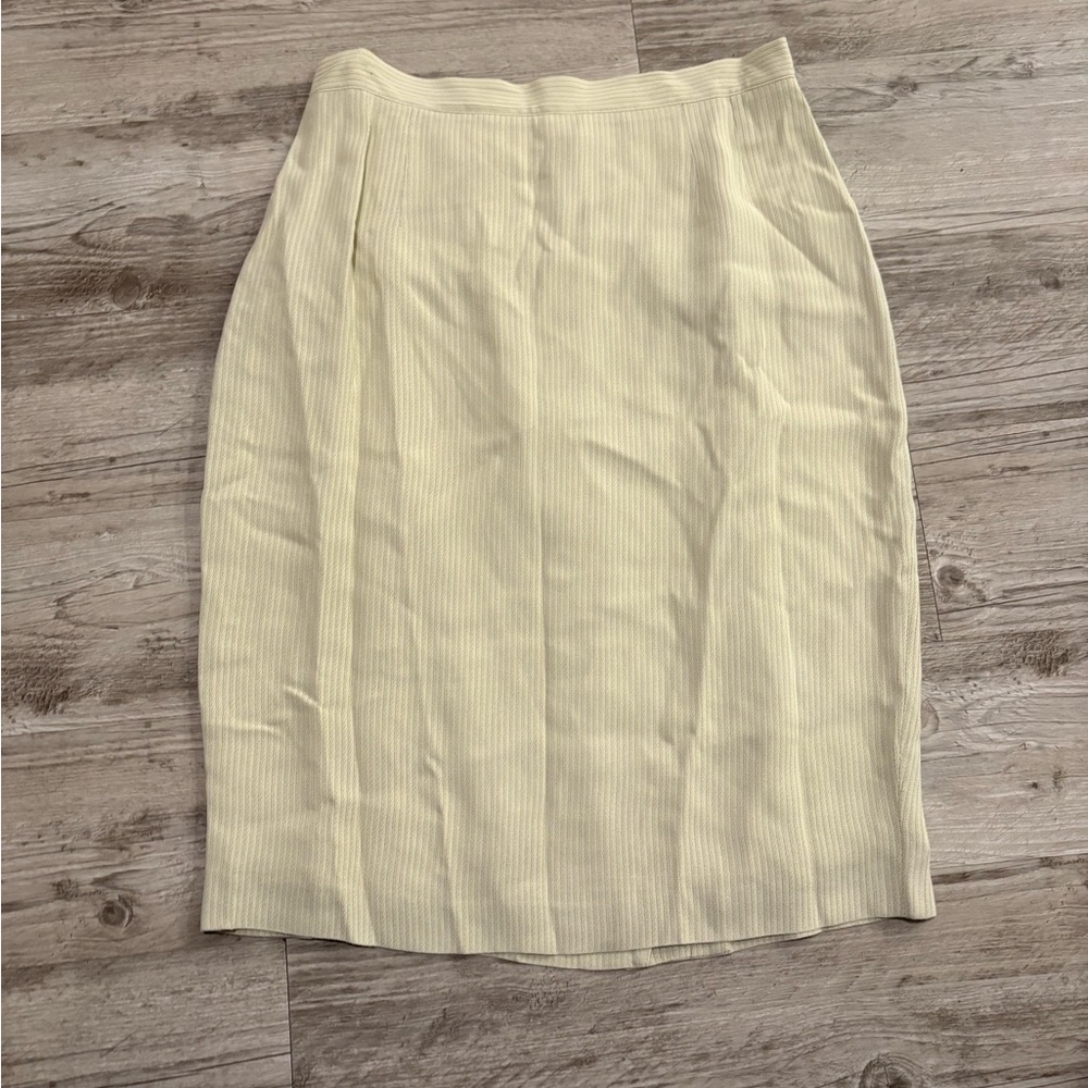 Giorgio Armani Cream Midi Pencil Skirt